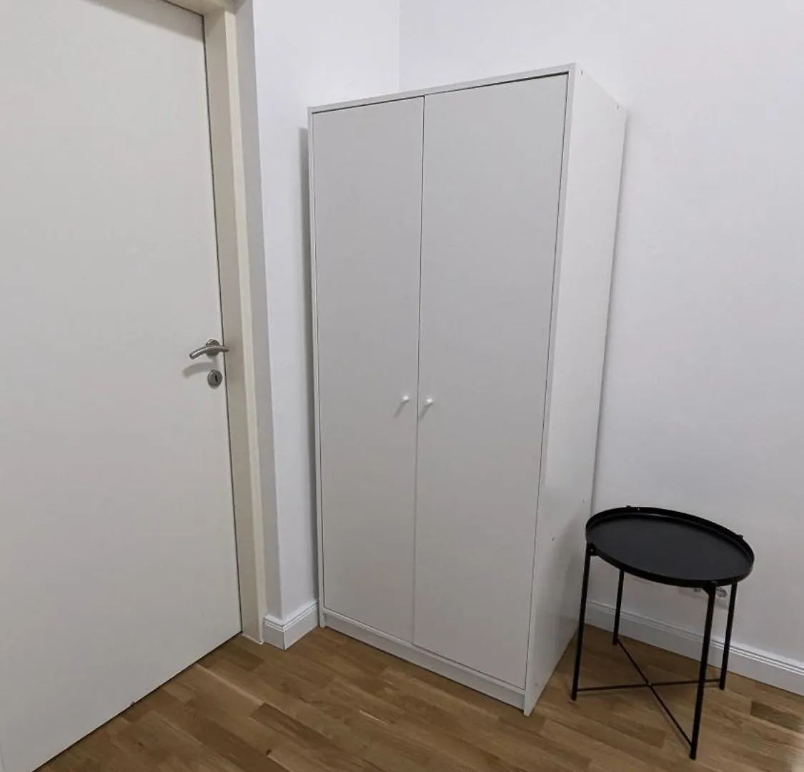 Spacious Apartment In A Lively Area Vienna Austria